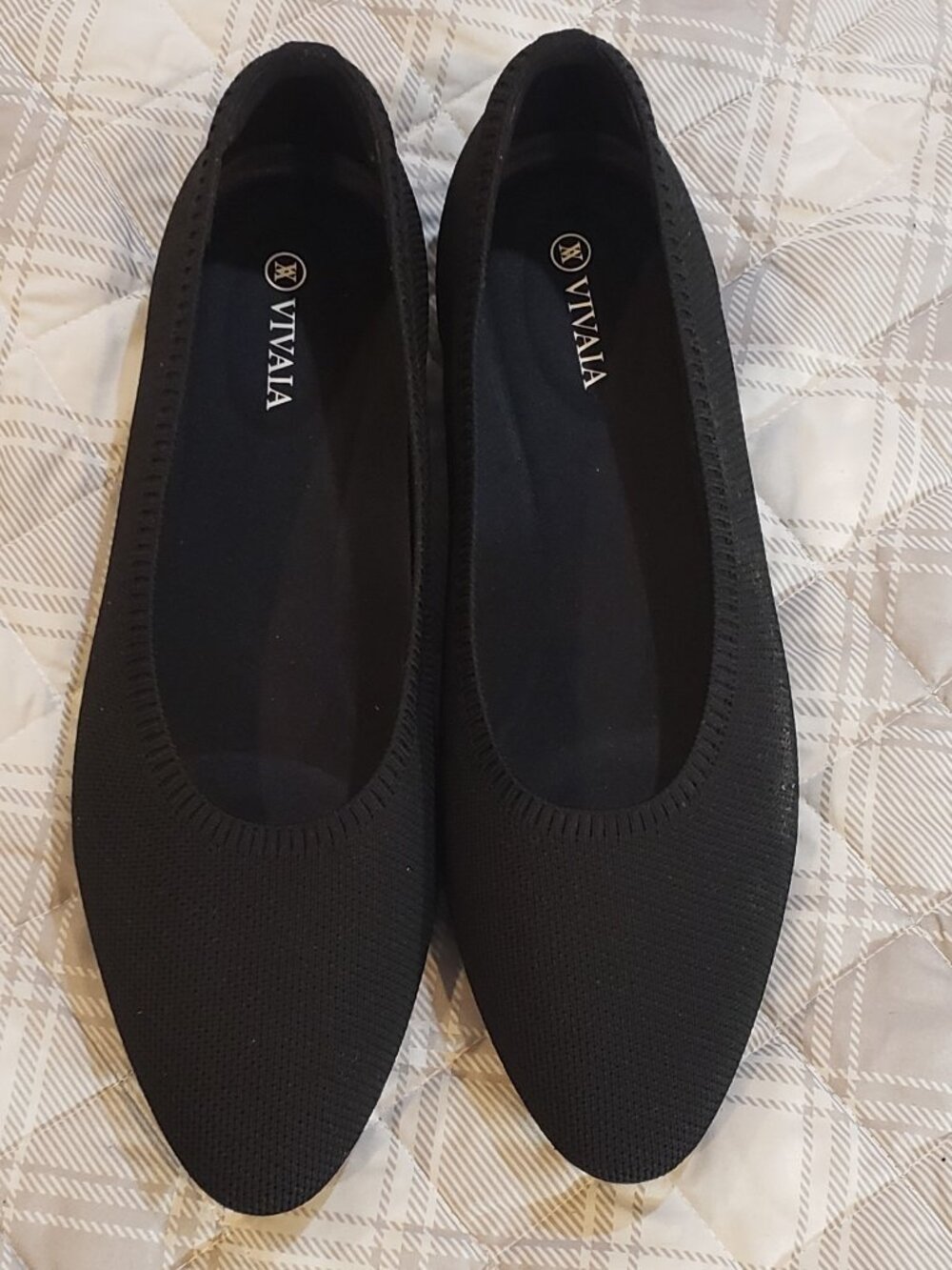Vivaia Black Aria 5° Pointed toe Knit Ballet Flats Size 42 NWOT/Box